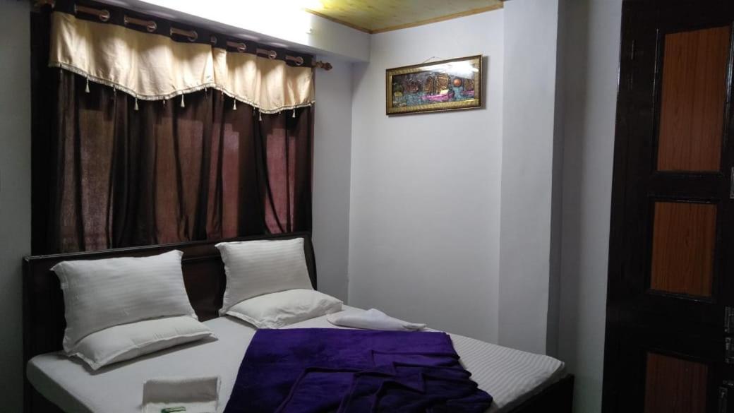 Debbhumi Regency Hotel Sangla Ngoại thất bức ảnh