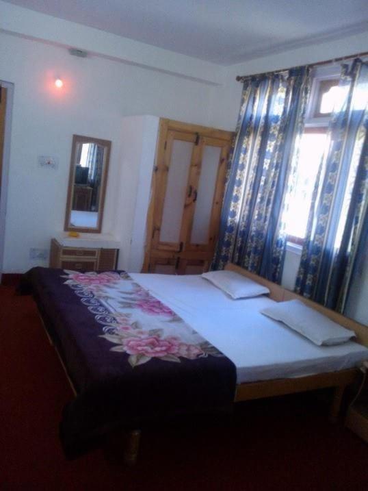 Debbhumi Regency Hotel Sangla Ngoại thất bức ảnh